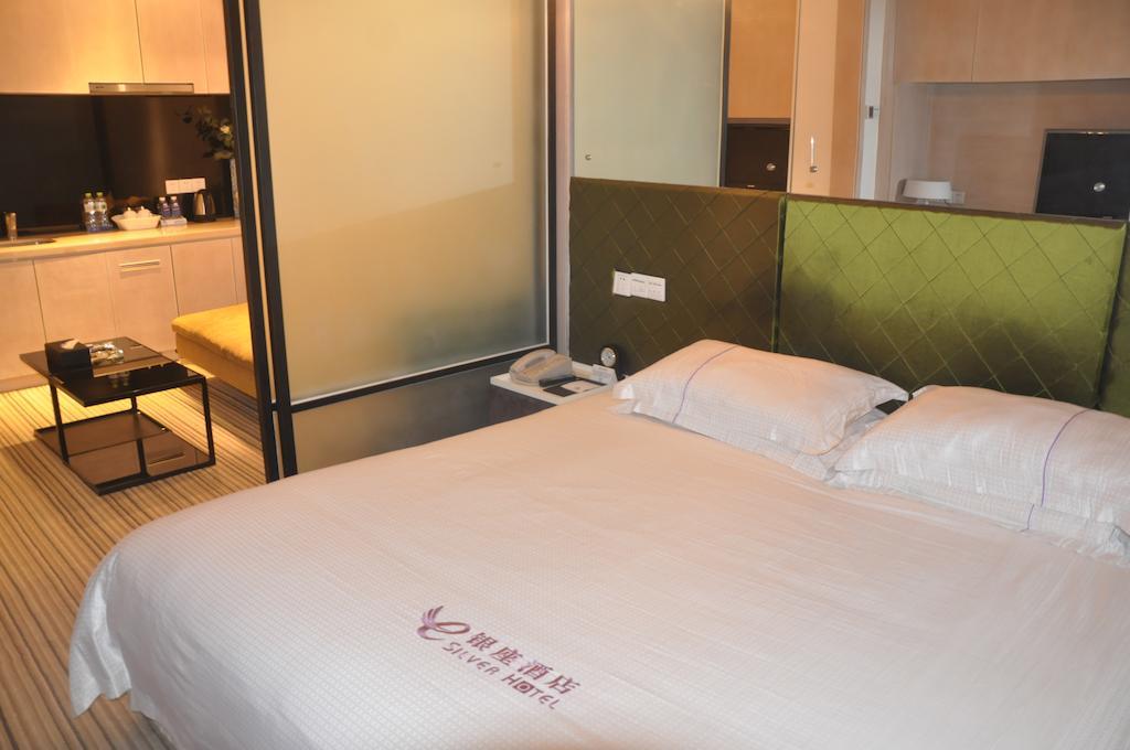 Starway Hotel Silver Ču-chaj Pokoj fotografie